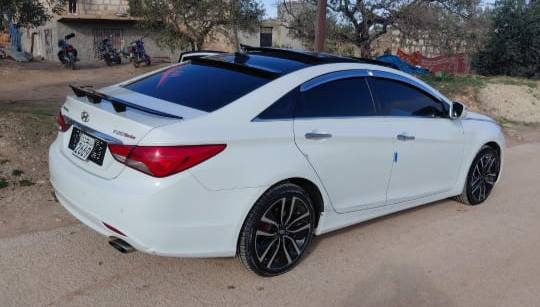 هيونداي سوناتا 2012 - صورة 2