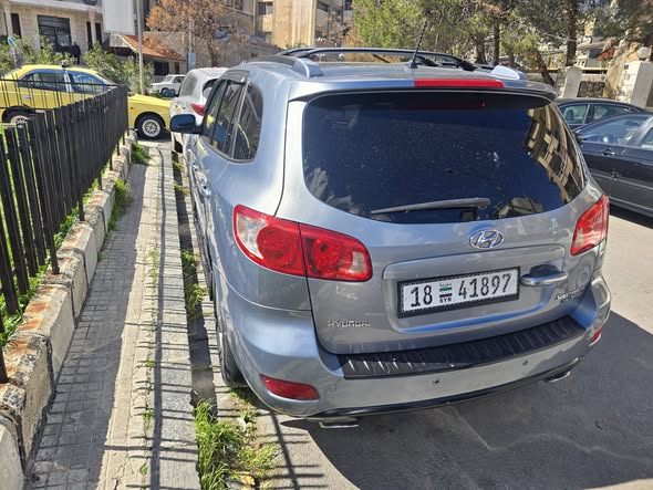 هيونداي سنتافي 2007 - صورة 3