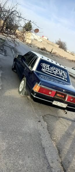 مازدا 929 1983 - صورة 5