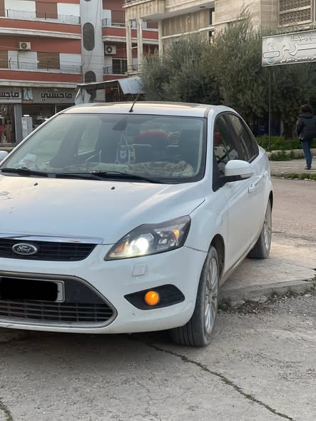 فورد فوكس 2009 - صورة 1