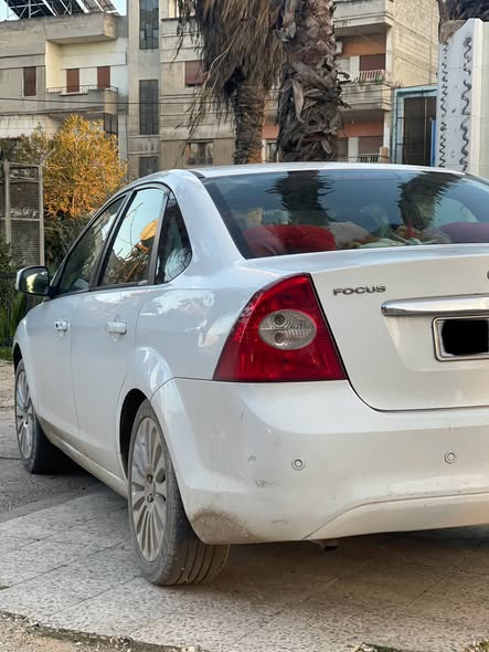 فورد فوكس 2009 - صورة 3