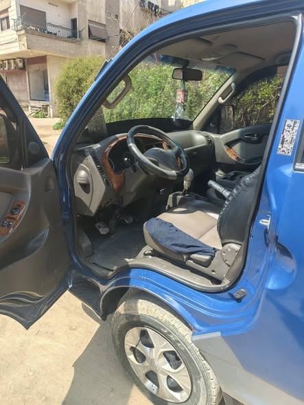 كيا بونغو 2011 - صورة 1