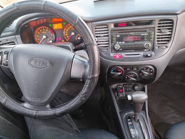 كيا ريو 2009 - صورة 3