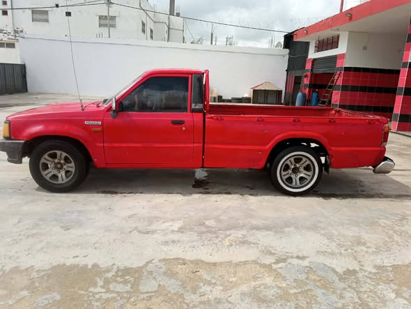 مازدا بيك أب 1988