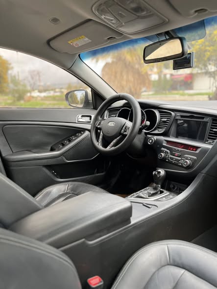 كيا K5 2011 - صورة 2