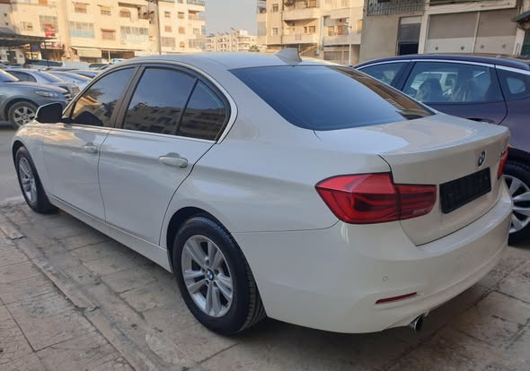 بي إم دبليو 318 2016 - صورة 2