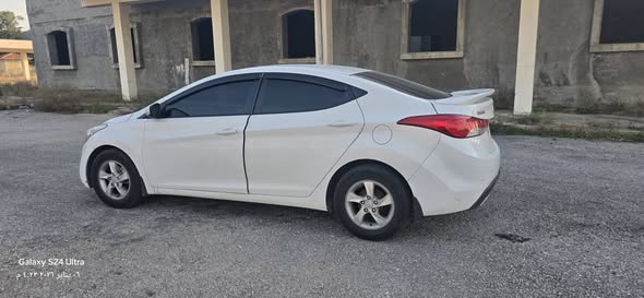 هيونداي ألنترا 2012 - صورة 5