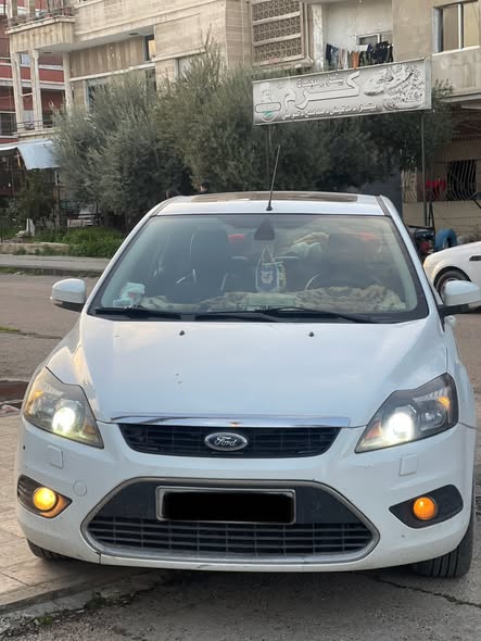 فورد فوكاس 2010 - صورة 1