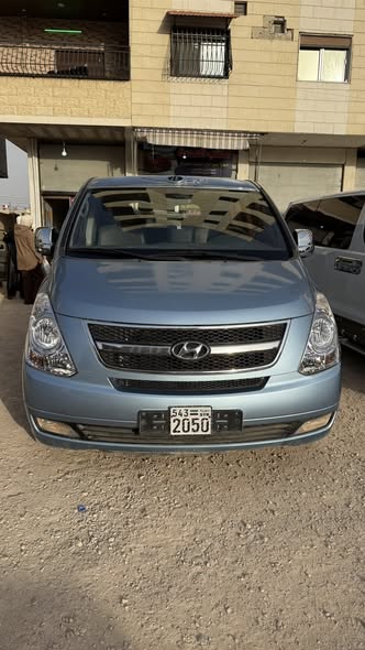 هيونداي ستاريكس 2010 - صورة 1