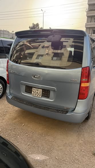 هيونداي ستاريكس 2010 - صورة 4