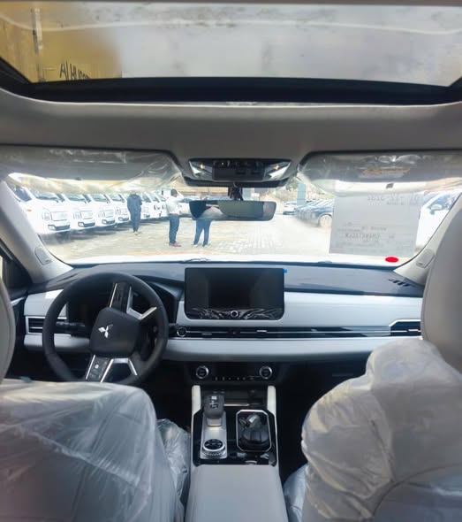 متسوبيشي أوتلاندر 2026 - صورة 2