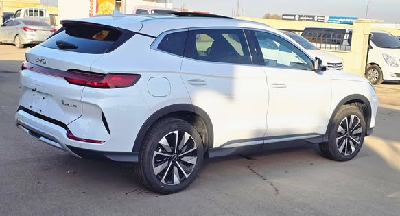 بي واي دي سونغ بلس 2025 - صورة 5