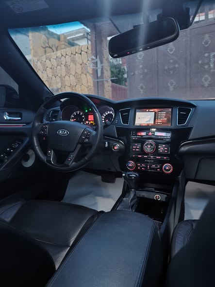 كيا كادينزا 2011 - صورة 3