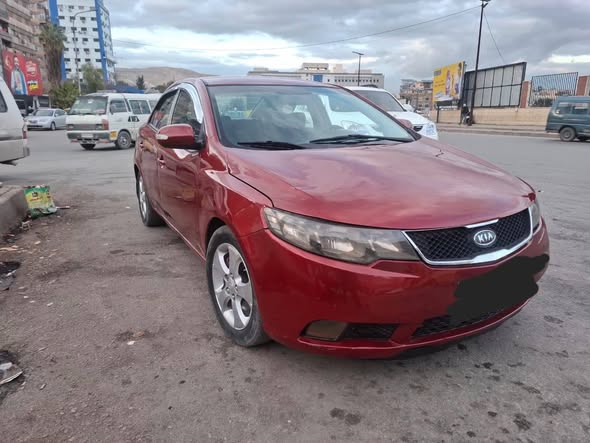 كيا فورتي 2010