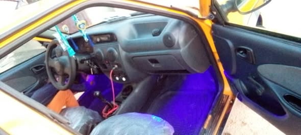 داسيا سولنزا 2004