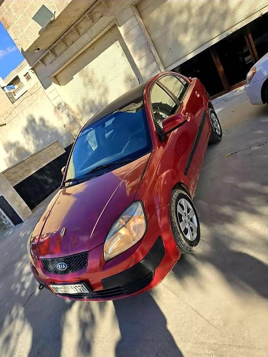 كيا ريو 2008