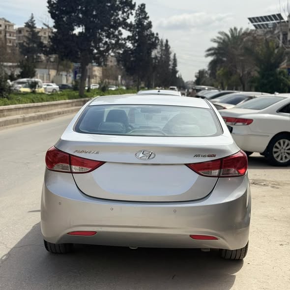 هيونداي النترا 2012 - صورة 2