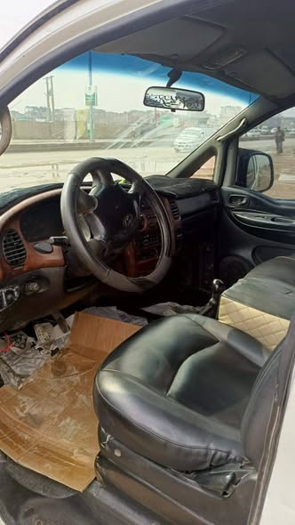 هيونداي H-1 1999 - صورة 3