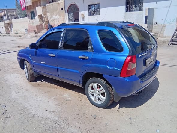 كيا سبورتاج 2005 - صورة 3