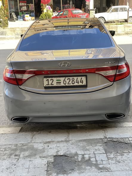 هيونداي أزيرا 2012 - صورة 3