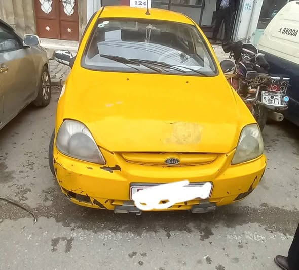 كيا ريو 2003 - صورة 1