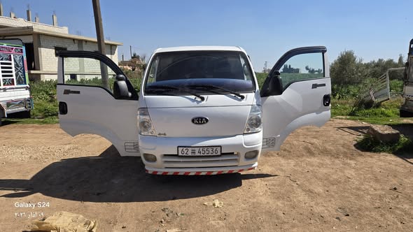 كيا 2700 2012 - صورة 3