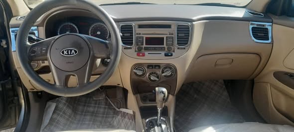 كيا ريو 2011 - صورة 2