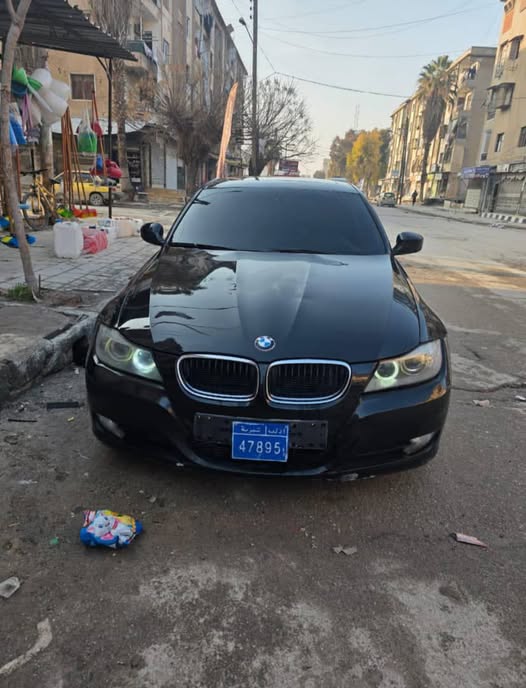 بي ام دبليو 320 2011