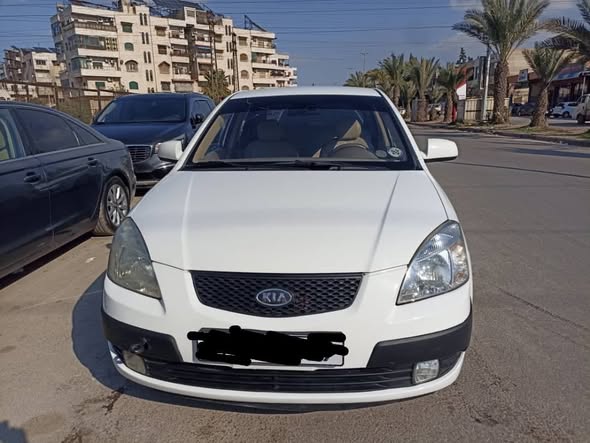 كيا ريو 2010 - صورة 4