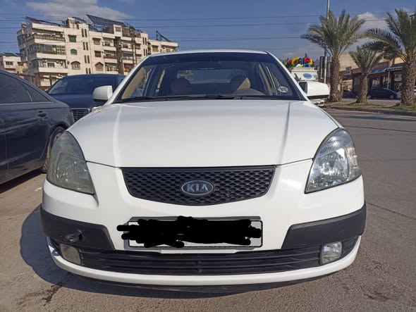 كيا ريو 2010 - صورة 5