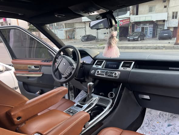 لاند روفر رينج روفر 2013 - صورة 4