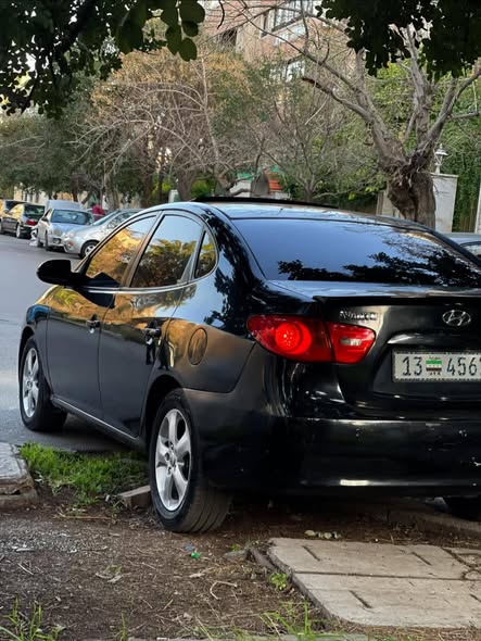 هيونداي أفانتي 2009