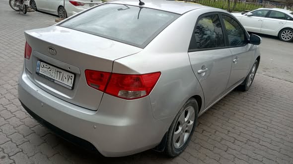 كيا فورتي 2010 - صورة 2