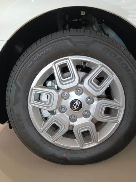 هيونداي ستاريا 2026 - صورة 4