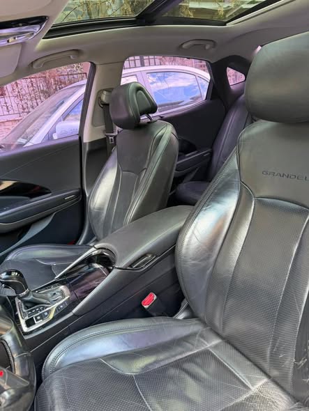 هيونداي ازيرا 2012 - صورة 4