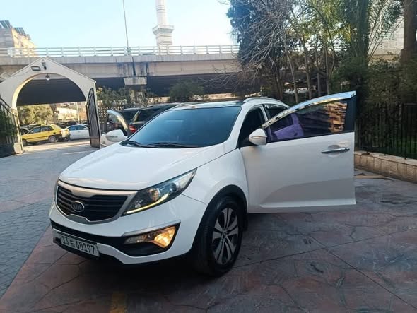 كيا سبورتاج 2011 - صورة 4