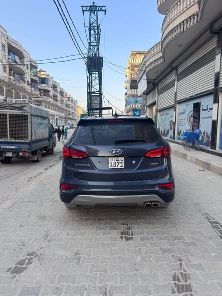 هيونداي سنتافي 2017 - صورة 2