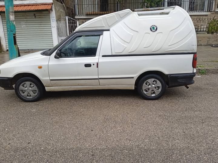 سكودا بيكاب 1998