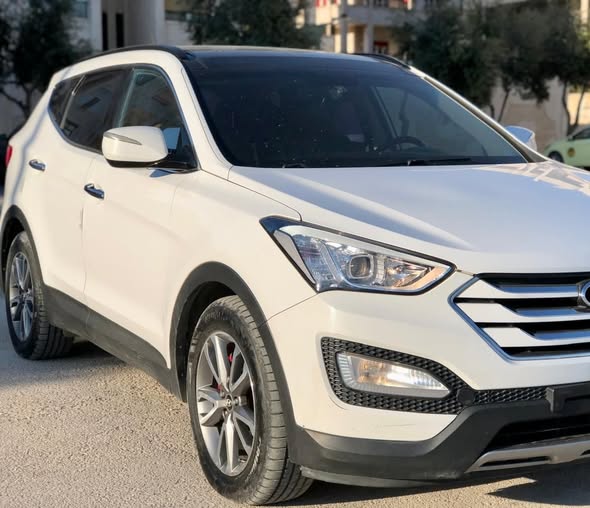 هيونداي سنتافيه 2013 - صورة 3