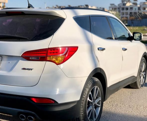 هيونداي سنتافيه 2013 - صورة 4