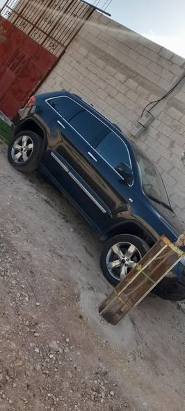 جيب شيروكي 2013 - صورة 3