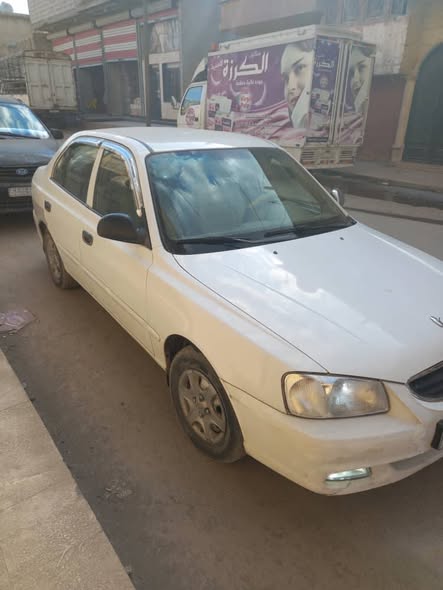 هيونداي فيرنا 2009 - صورة 2