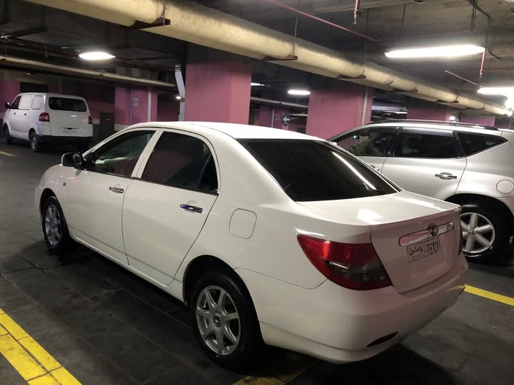 بي واي دي F3 2007