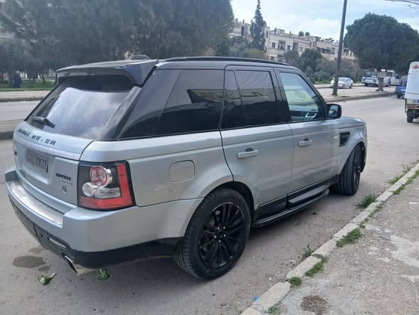 لاند روفر رنج روفر 2008 - صورة 2