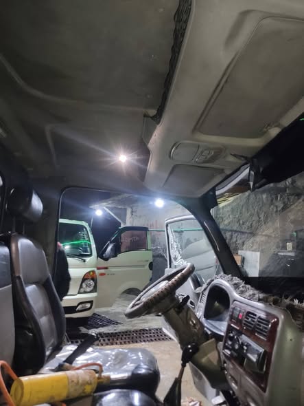 كيا بونغو 2002 - صورة 2