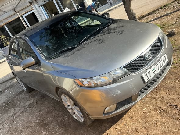 كيا سيراتو 2010 - صورة 4