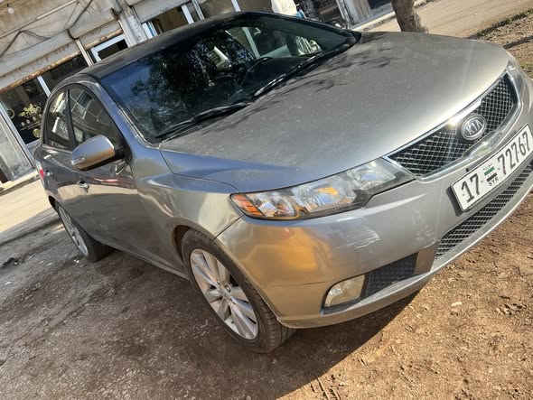 كيا سيراتو 2010 - صورة 5