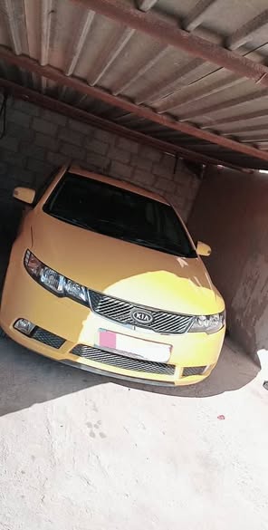 كيا فورتي 2011 - صورة 3