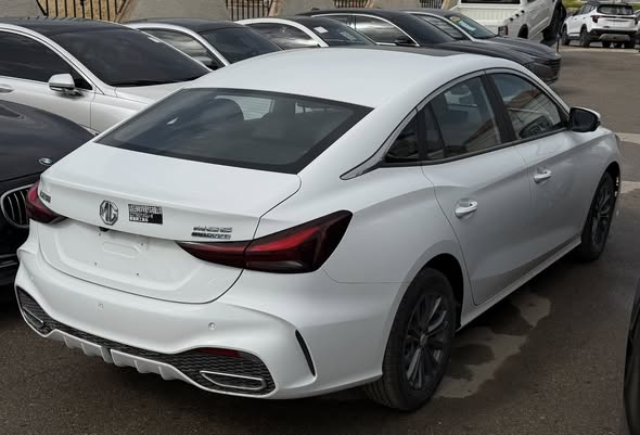 ام جي ام جي 5 2025