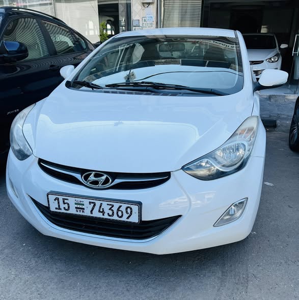 هونداي افانتي 2011 - صورة 1